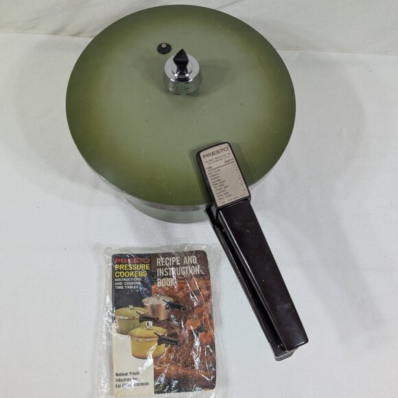 Vintage 1970's Presto Pressure Cooker - Picture 1 of 6